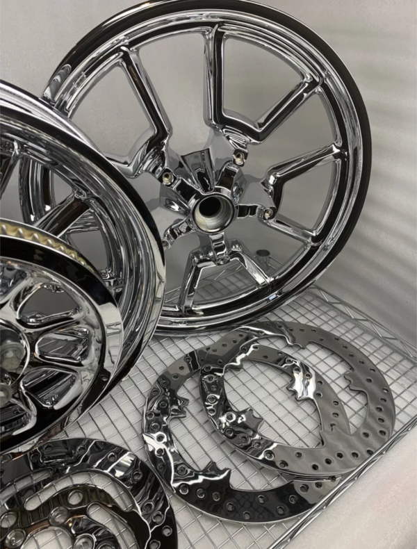 Chrome Mag wheels - Image 3